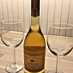 celebratelife wine tokaj wineglass